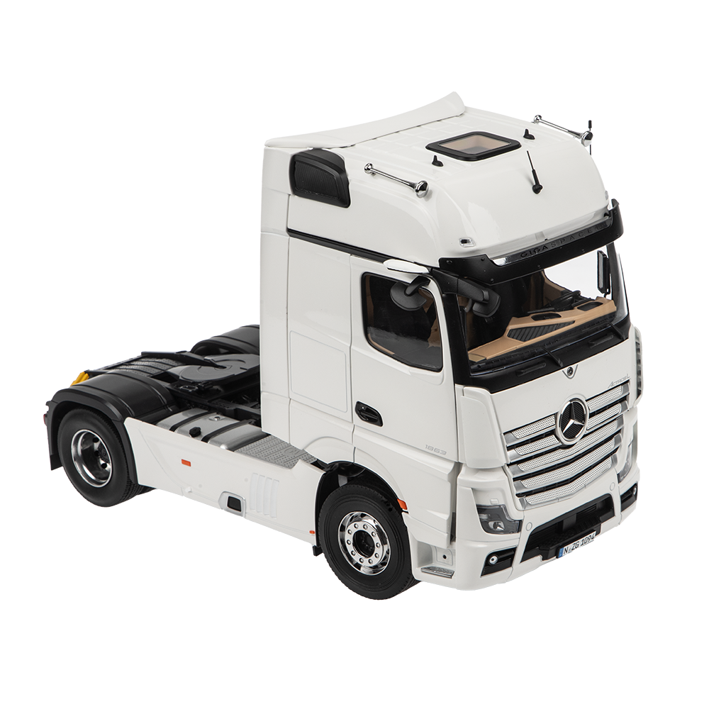 NZG Mercedes-Benz Actros L 1:18 - Weiß